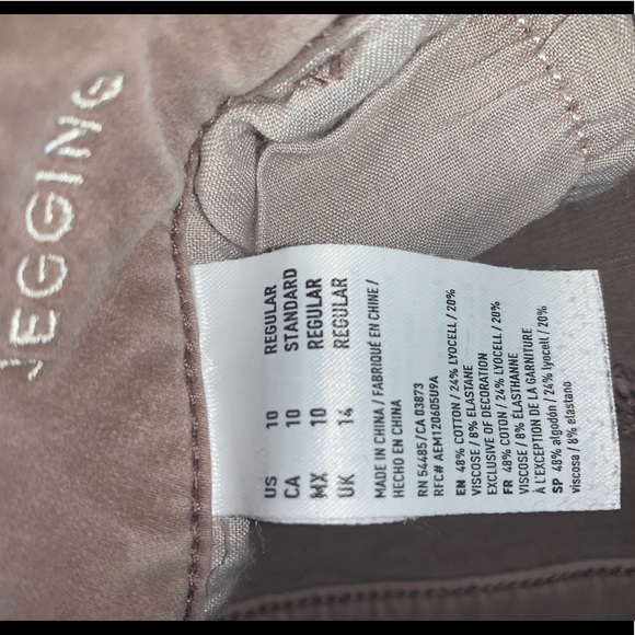 American Eagle Jeans - Picture 6 of 6